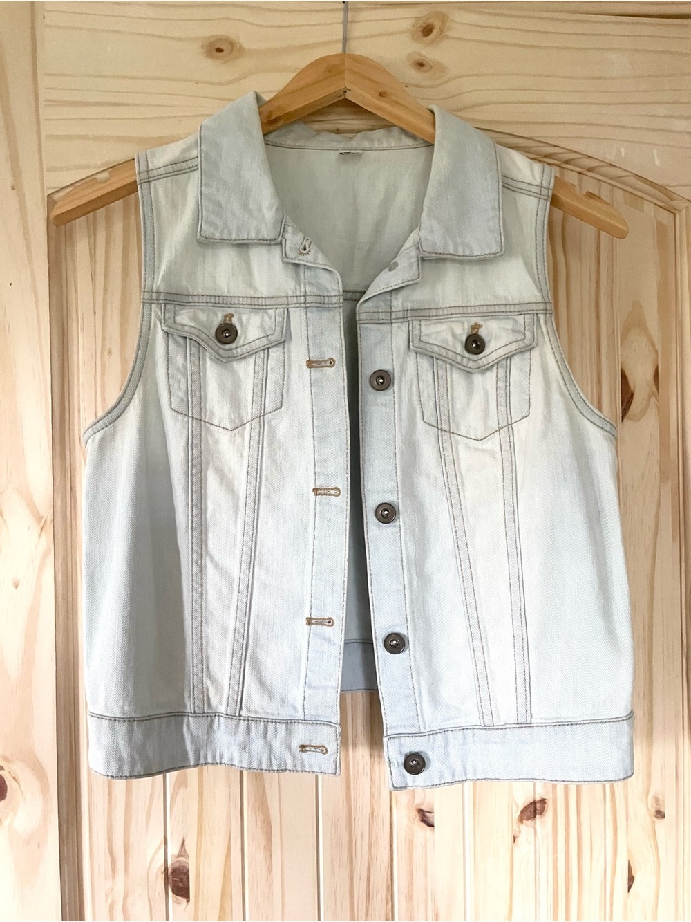Y2K Western Streetwear Denim Vest Jean Jacket. Nordstrom BP Light Wash size M